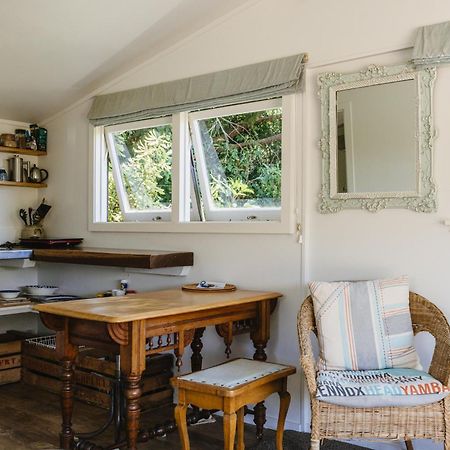 Haumoana Herb Cottage エクステリア 写真