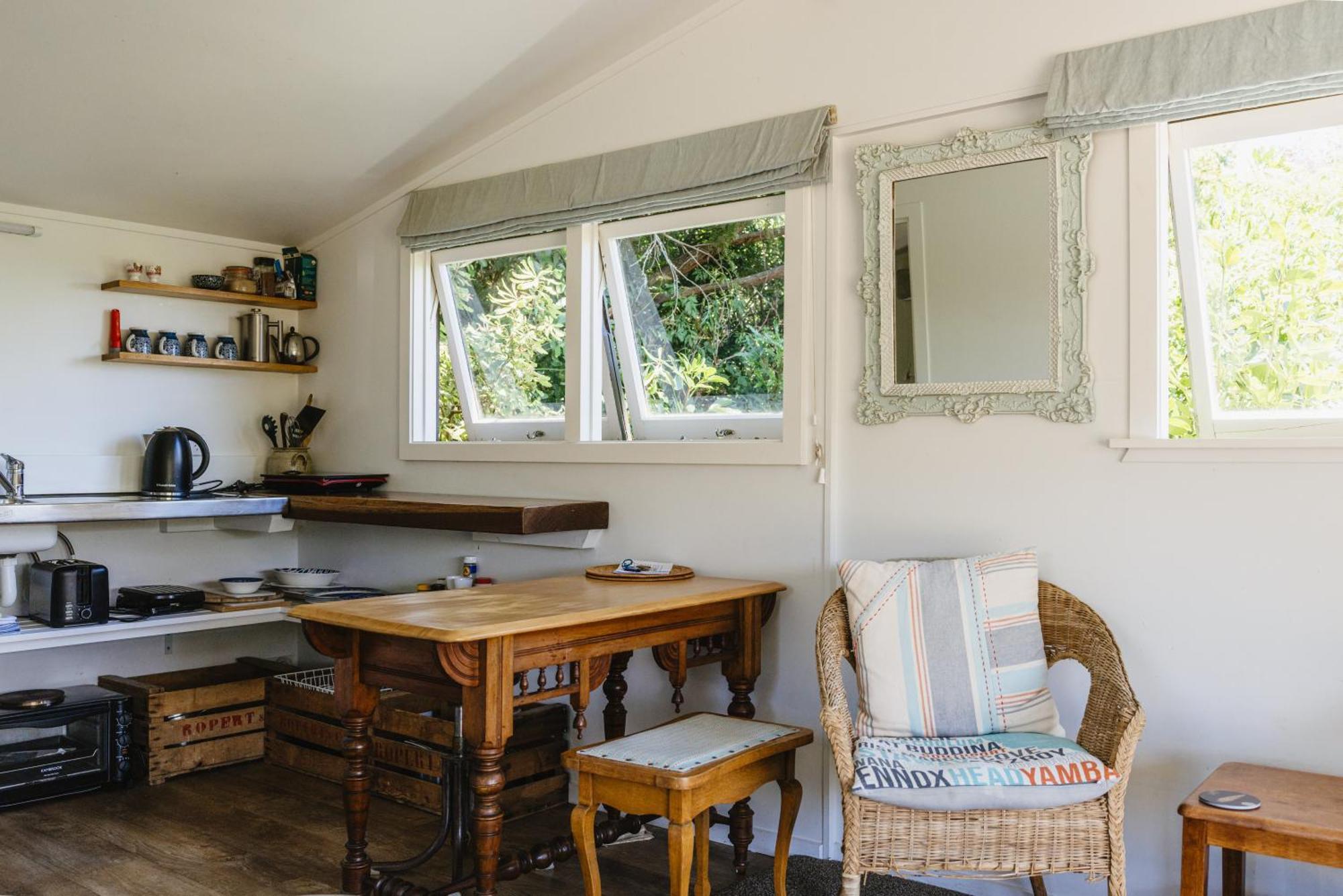 Haumoana Herb Cottage エクステリア 写真