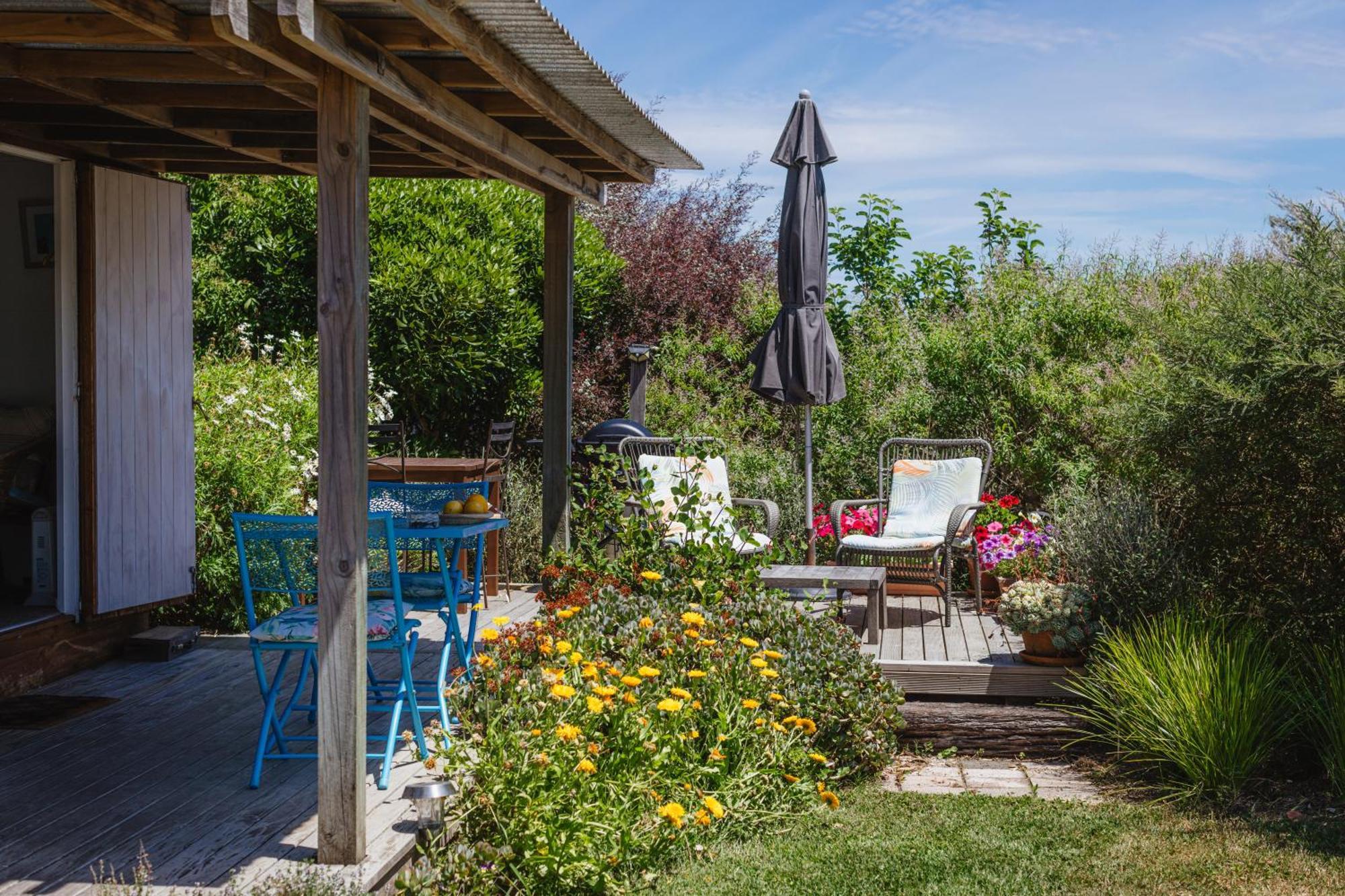 Haumoana Herb Cottage エクステリア 写真